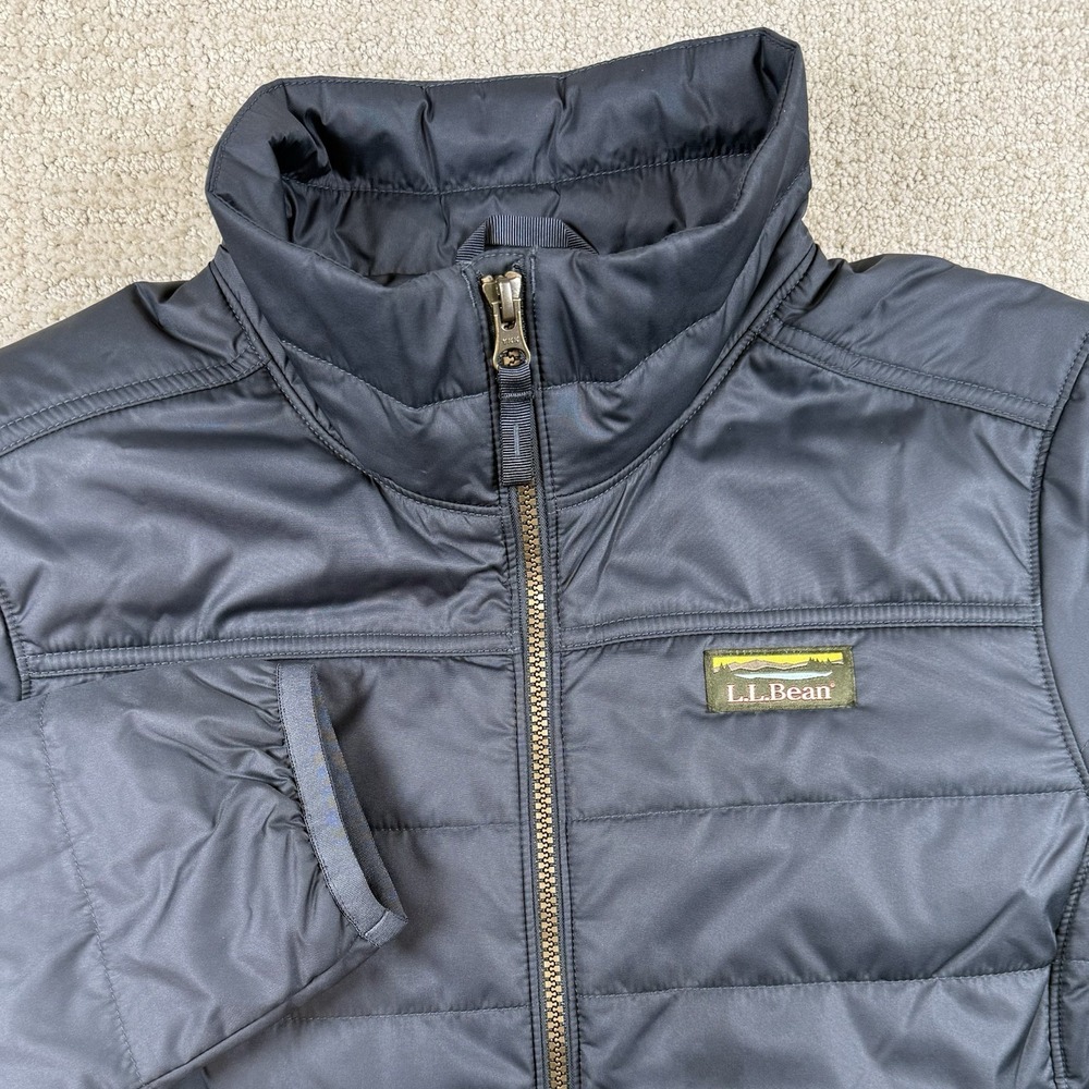 LL Bean Women's Medium Petite Mountain Classic Gray Full Zip Puffer Jacket